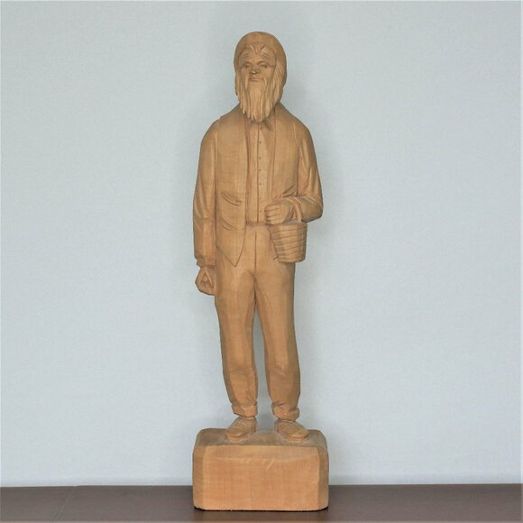 Vintage Hand Carved Wood Sculpture Quebec T. Picard 13" Bearded Man With Basket - Picture 1 of 8